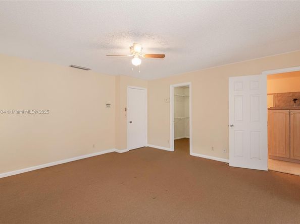 880 NW 110th Ave, Coral Springs FL 33071