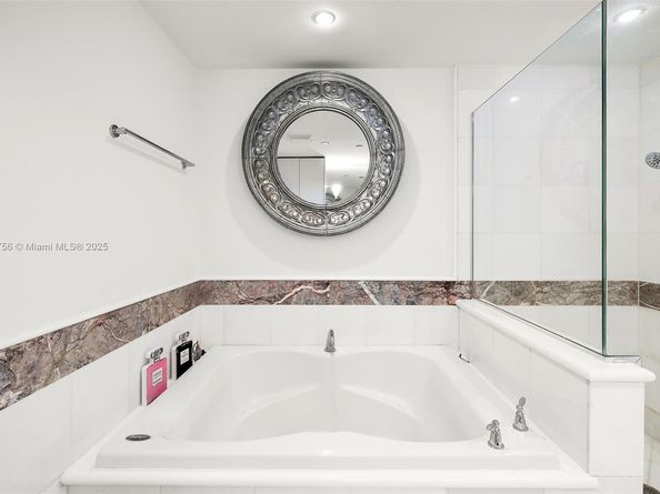 540 West Ave 712, Miami Beach FL 33139