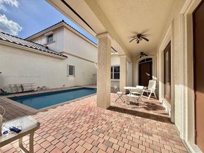 1141 Waterside Ln, Hollywood FL 33019