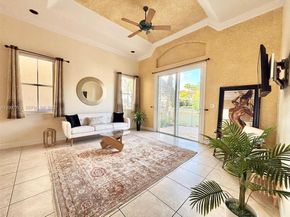 1141 Waterside Ln, Hollywood FL 33019