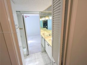 14901 SW 4th St 9A, Pembroke Pines FL 33027