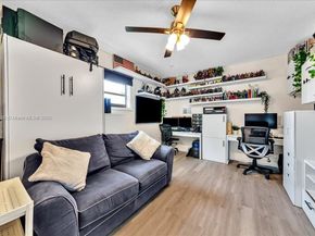 4916 NW 92nd Ave, Sunrise FL 33351