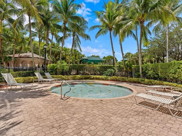 5060 SW 163rd Ave, Miramar FL 33027