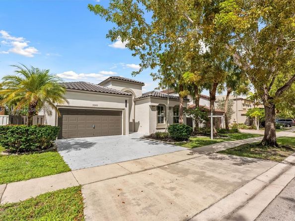 5060 SW 163rd Ave, Miramar FL 33027