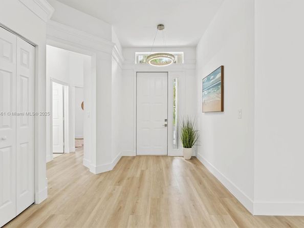 5060 SW 163rd Ave, Miramar FL 33027