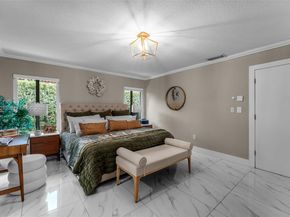 15465 SW 114 St, Miami FL 33196