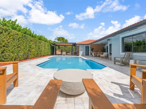 15465 SW 114 St, Miami FL 33196