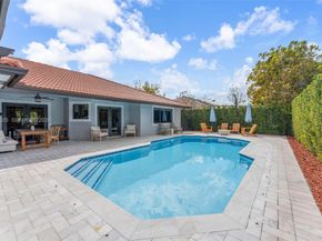 15465 SW 114 St, Miami FL 33196