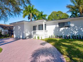315 NE 160th Ter, Miami FL 33162