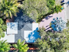 315 NE 160th Ter, Miami FL 33162