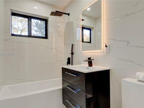 315 NE 160th Ter, Miami FL 33162