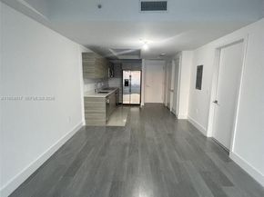 121 NE 34th St 2110, Miami FL 33137
