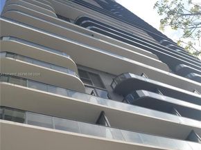 121 NE 34th St 2110, Miami FL 33137