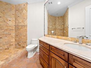 2770 NE 23rd St, Pompano Beach FL 33062