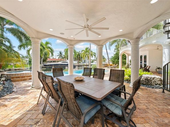 2770 NE 23rd St, Pompano Beach FL 33062