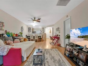3777 NW 78TH Ave 15G, Davie FL 33024