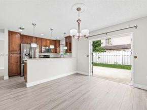 134 NW 117th Ave, Coral Springs FL 33071