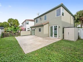 134 NW 117th Ave, Coral Springs FL 33071