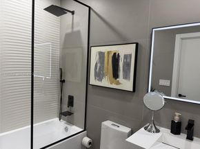 2100 Van Buren St 214, Hollywood FL 33020