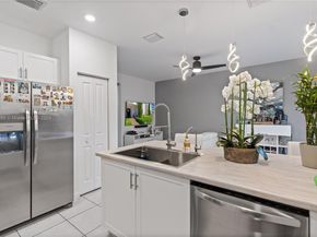 21018 NE 8th Ave 21018, Miami FL 33179