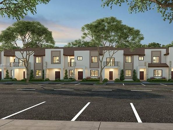 21018 NE 8th Ave 21018, Miami FL 33179