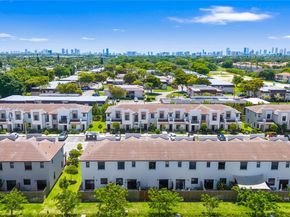 21018 NE 8th Ave 21018, Miami FL 33179