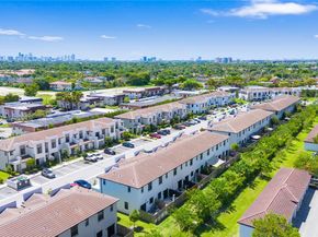 21018 NE 8th Ave 21018, Miami FL 33179