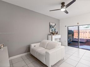 21018 NE 8th Ave 21018, Miami FL 33179