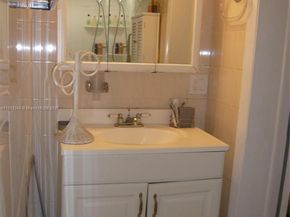 55 SW 62nd Ct, Miami FL 33144