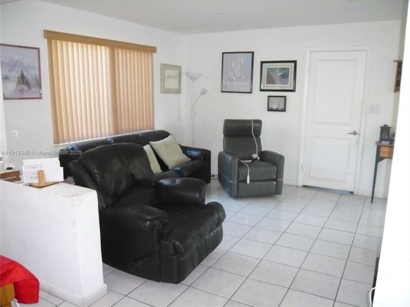 55 SW 62nd Ct, Miami FL 33144