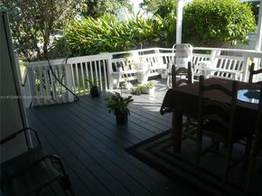 55 SW 62nd Ct, Miami FL 33144