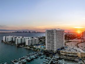 7601 E Treasure Dr PH216, North Bay Village FL 33141