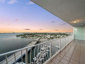 7601 E Treasure Dr PH216, North Bay Village FL 33141