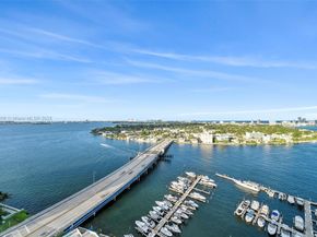 7601 E Treasure Dr PH216, North Bay Village FL 33141