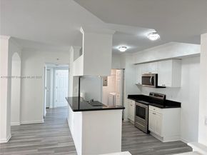 17150 N Bay Rd 2814, Sunny Isles Beach FL 33160