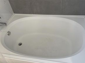 17150 N Bay Rd 2814, Sunny Isles Beach FL 33160