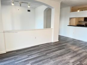 17150 N Bay Rd 2814, Sunny Isles Beach FL 33160