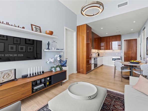 2655 S Bayshore Dr 1906, Miami FL 33133