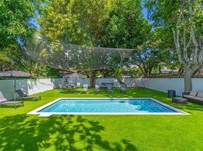 1451 NW 31st St, Miami FL 33142