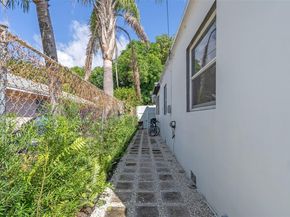 1451 NW 31st St, Miami FL 33142