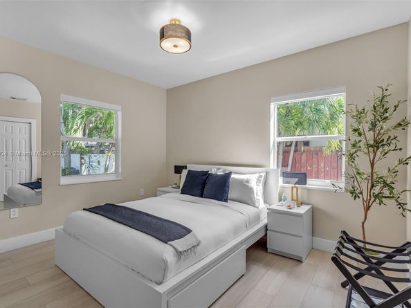 1451 NW 31st St, Miami FL 33142