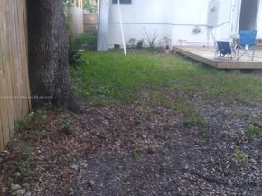 2608 SW 11th St, Miami FL 33135