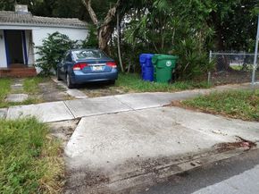 2608 SW 11th St, Miami FL 33135