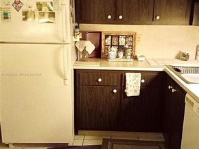 2850 Forest Hills Blvd 310, Coral Springs FL 33065