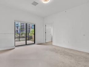 4369 NW 9th St, Plantation FL 33317
