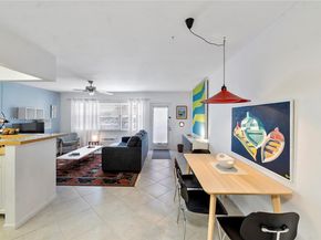 143 Oakridge J 143, Deerfield Beach FL 33442
