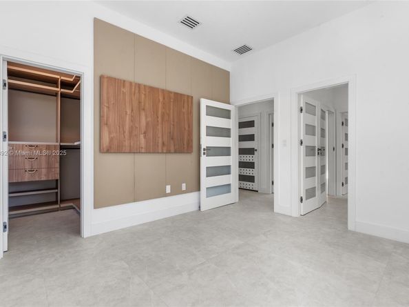 2523 Red Road, Coral Gables FL 33134