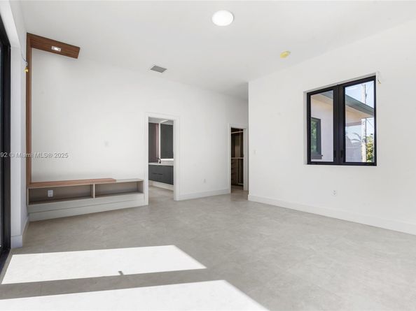 2523 Red Road, Coral Gables FL 33134