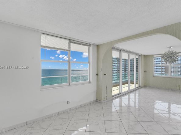 1920 S Ocean Dr 16B, Hallandale Beach FL 33009