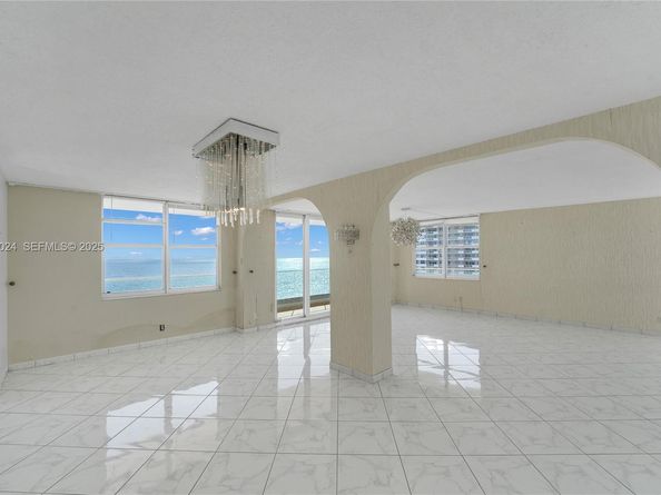 1920 S Ocean Dr 16B, Hallandale Beach FL 33009